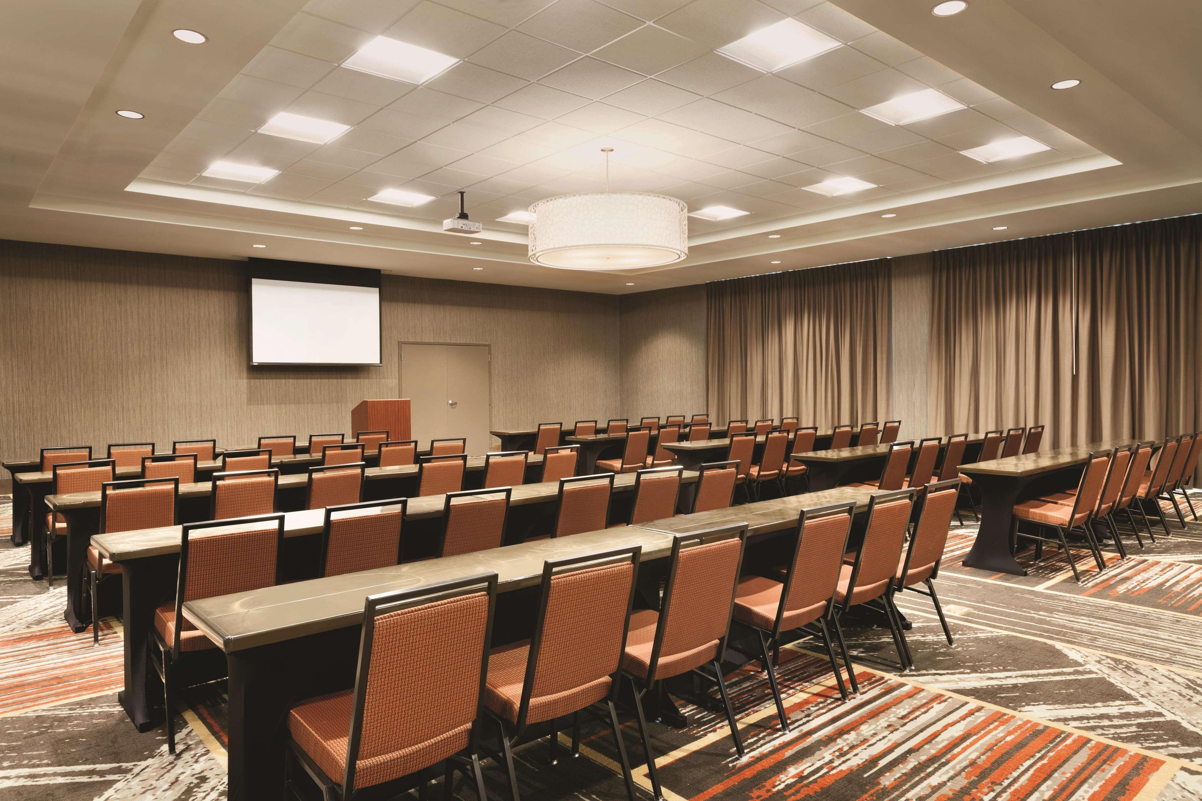 Hyatt Regency Phoenix Downtown - No Destination Fees מראה חיצוני תמונה