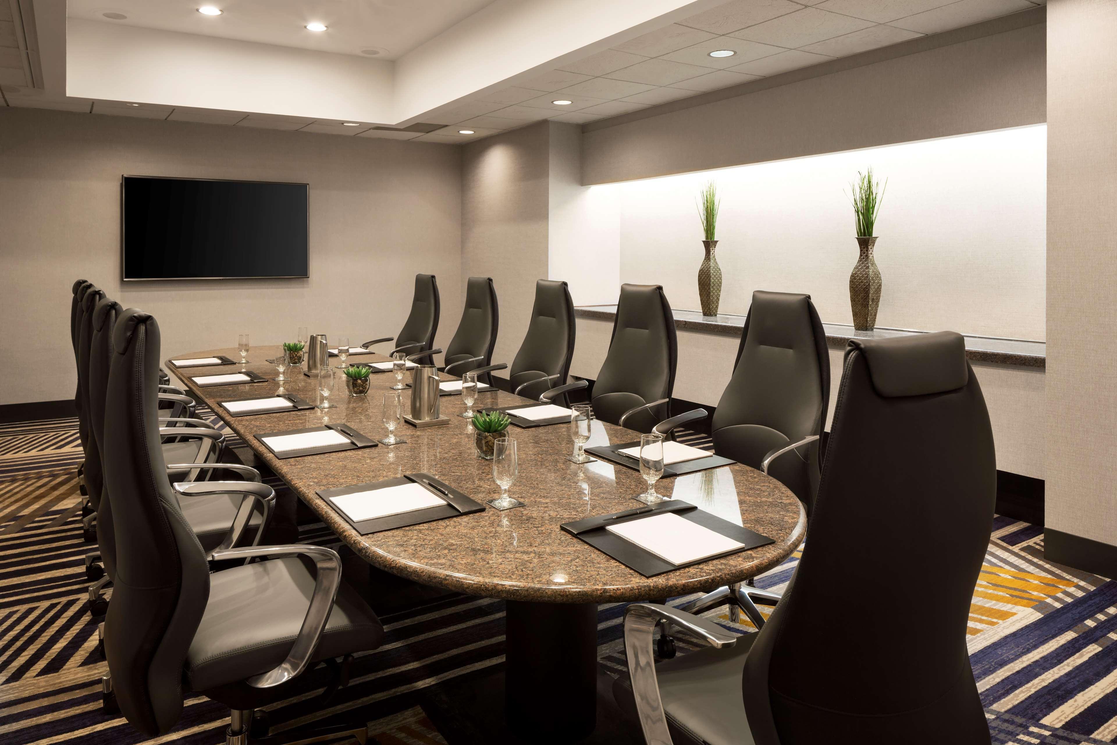 Hyatt Regency Phoenix Downtown - No Destination Fees מראה חיצוני תמונה