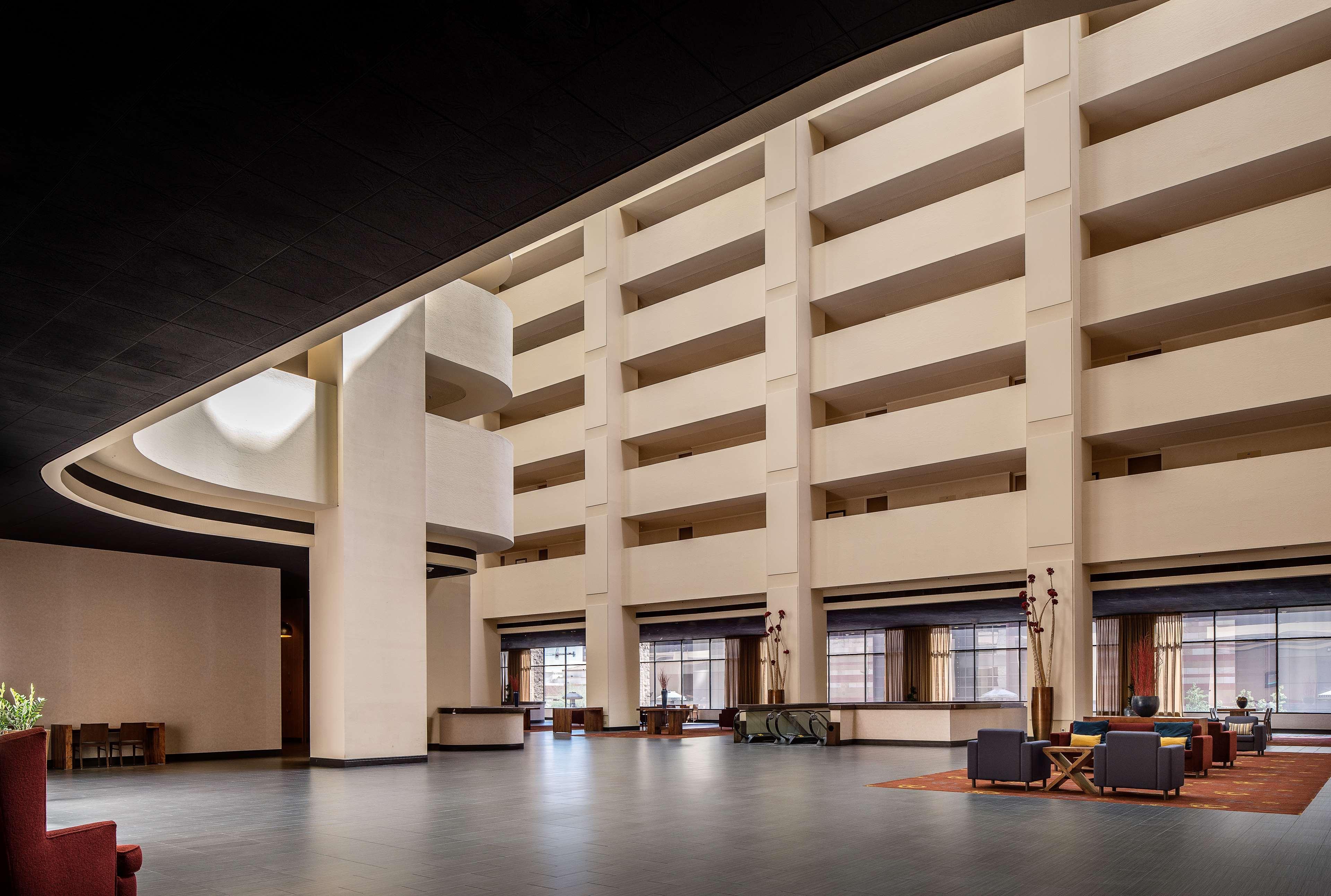 Hyatt Regency Phoenix Downtown - No Destination Fees מראה חיצוני תמונה