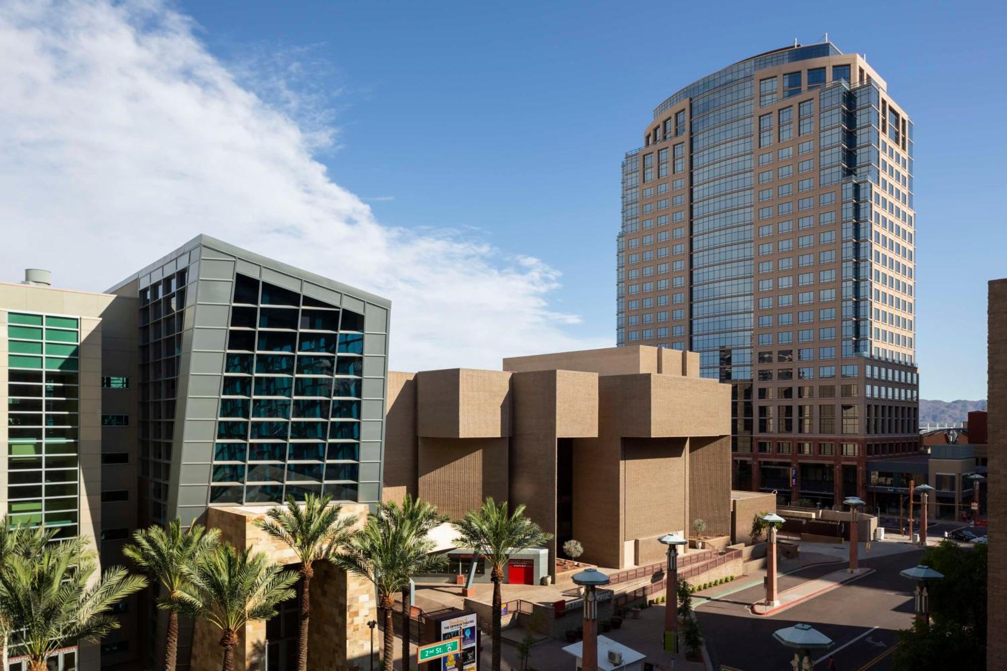 Hyatt Regency Phoenix Downtown - No Destination Fees מראה חיצוני תמונה