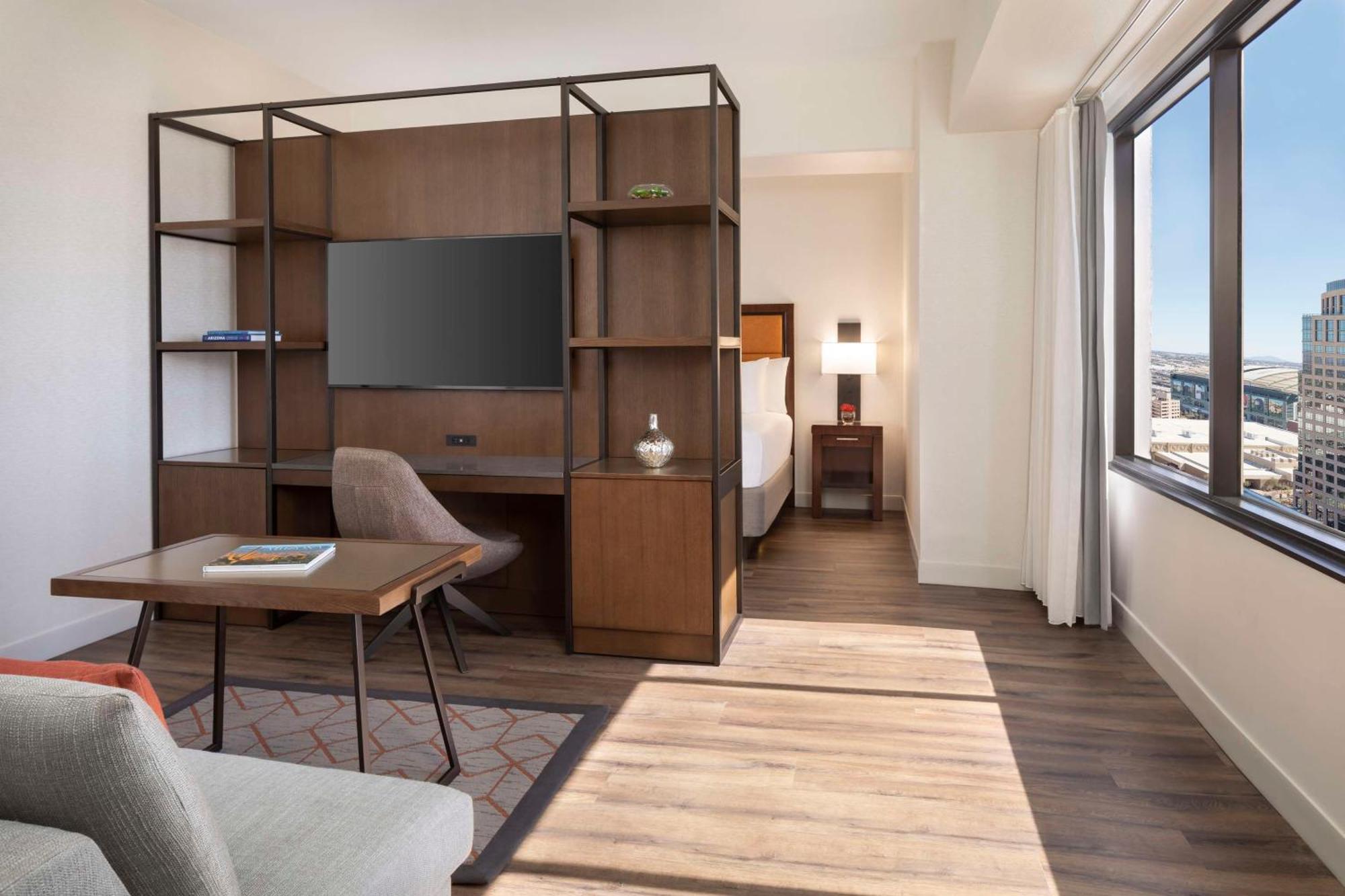 Hyatt Regency Phoenix Downtown - No Destination Fees מראה חיצוני תמונה