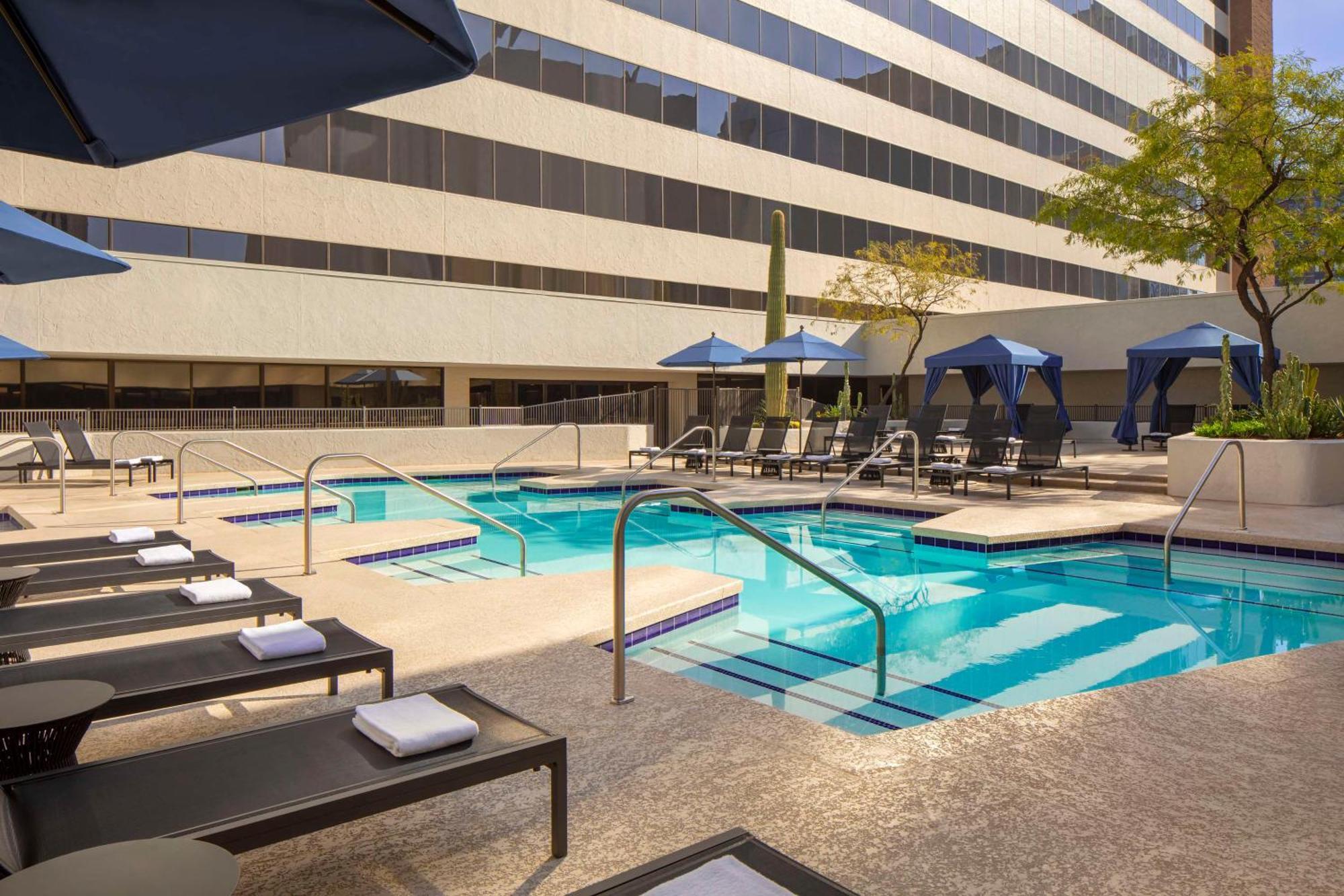 Hyatt Regency Phoenix Downtown - No Destination Fees מראה חיצוני תמונה